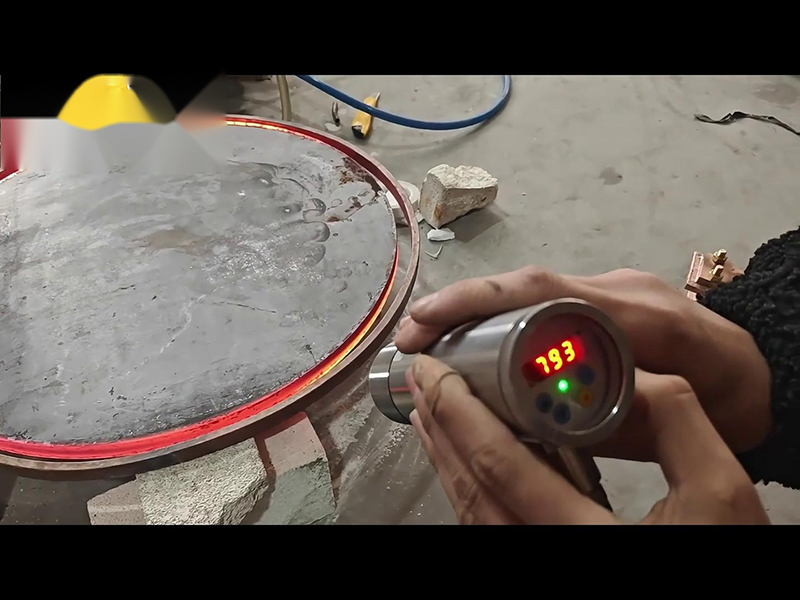 160KW超音频久久AV色欲AV久久蜜桃麻豆加热设备完全有能力将直径700mm、厚度20mm的圆形钢饼加热到900度